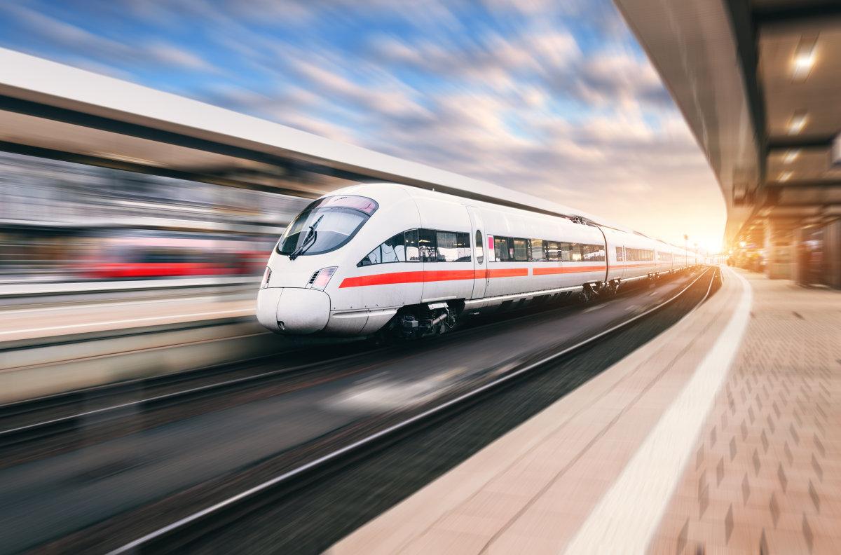 Automotive Ethernet switches lead the intelligent revolution of rail transit